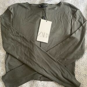 NWT Zara top